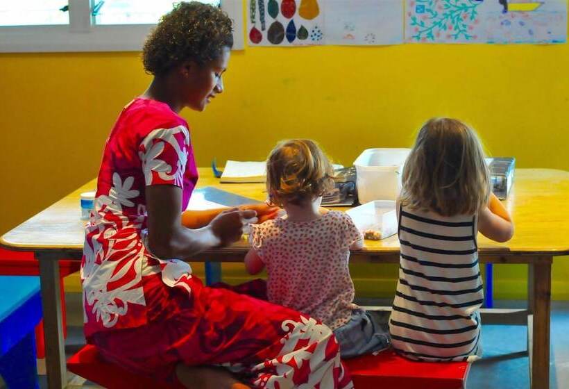 هتل Paradise Cove Resort