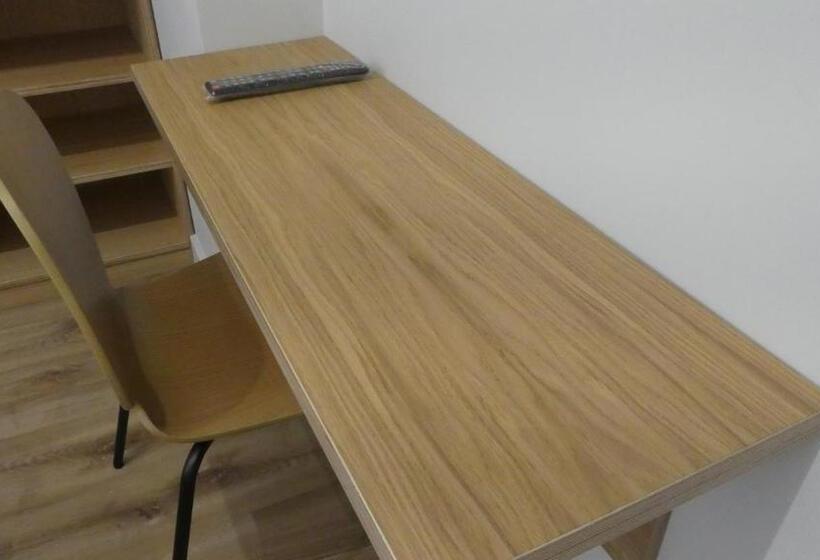 Отель Plaza Pombo B&b   Hostal