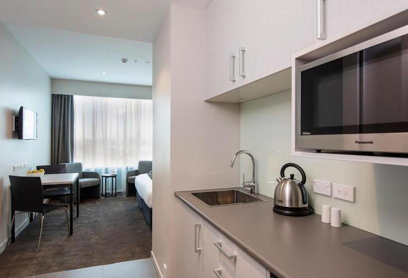 בית מלון כפרי Quest Highbrook