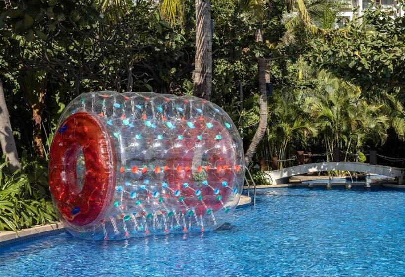 هتل Sanya Seacube Holiday