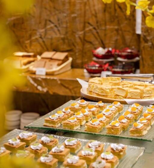 هتل Sanya Seacube Holiday