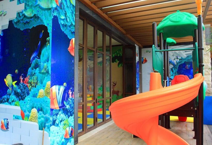 هتل Sanya Seacube Holiday