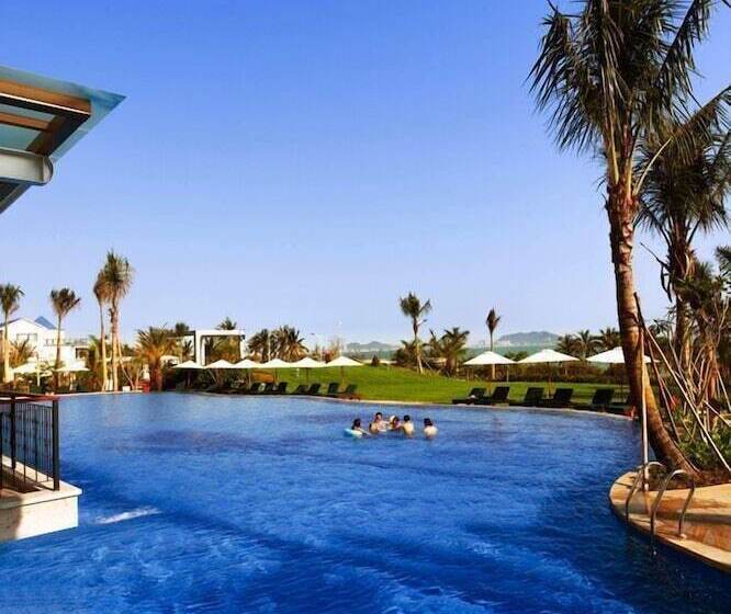 هتل Sanya Seacube Holiday