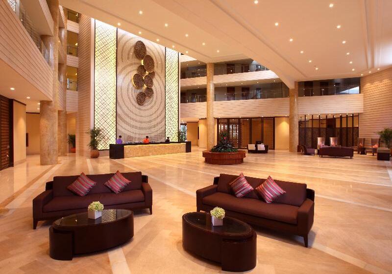 هتل Sanya Seacube Holiday