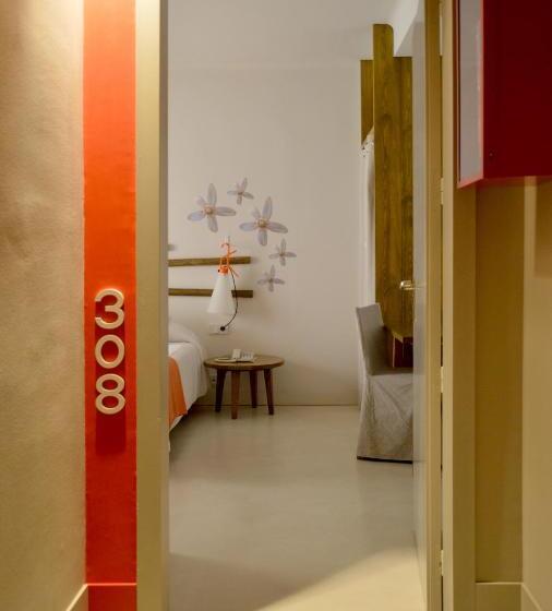 Отель Tarongeta   Adults Only