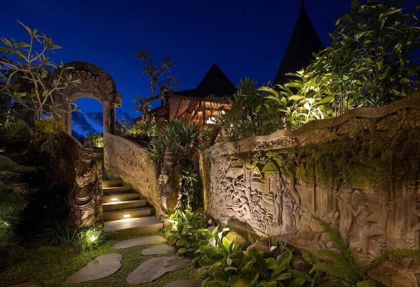 ホテル The Alena Resort A Pramana Experience