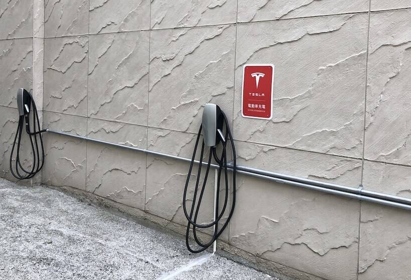 هتل The Crystal Resort Sun Moon Lake