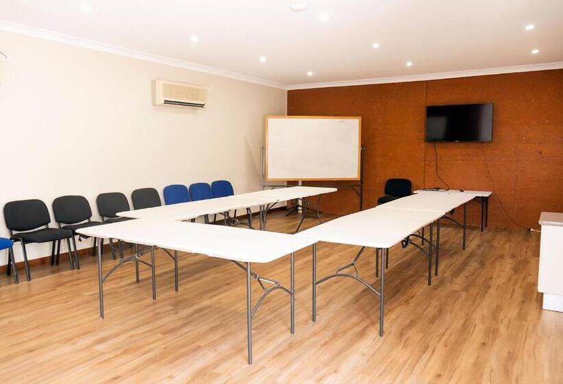 هتل The Gidgee Inn