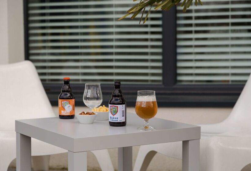 酒店 The Originals City, Hôtel Marnelavallée Est, Meaux