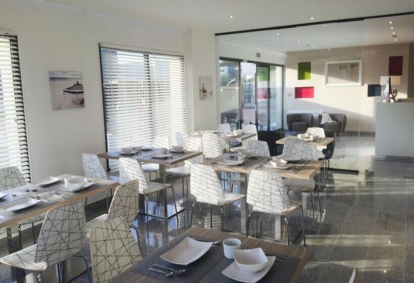 酒店 The Originals City, Hôtel Marnelavallée Est, Meaux