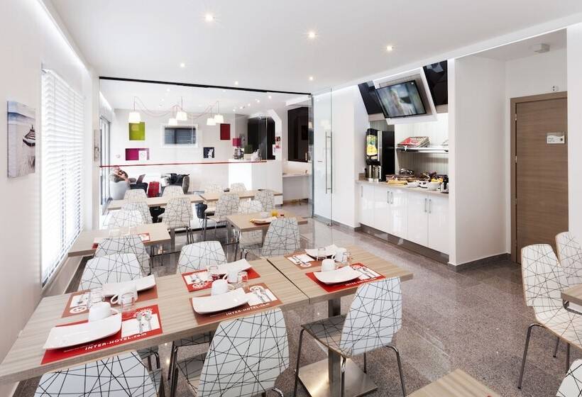 酒店 The Originals City, Hôtel Marnelavallée Est, Meaux