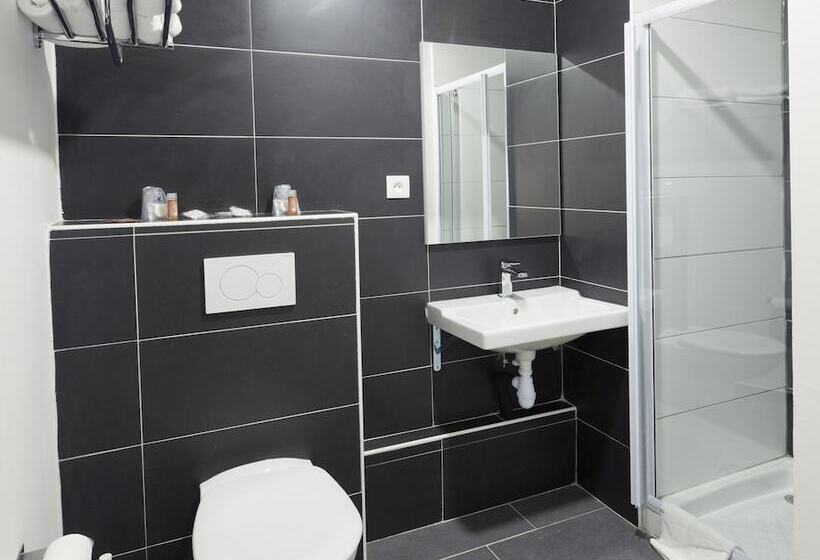 酒店 The Originals City, Hôtel Marnelavallée Est, Meaux