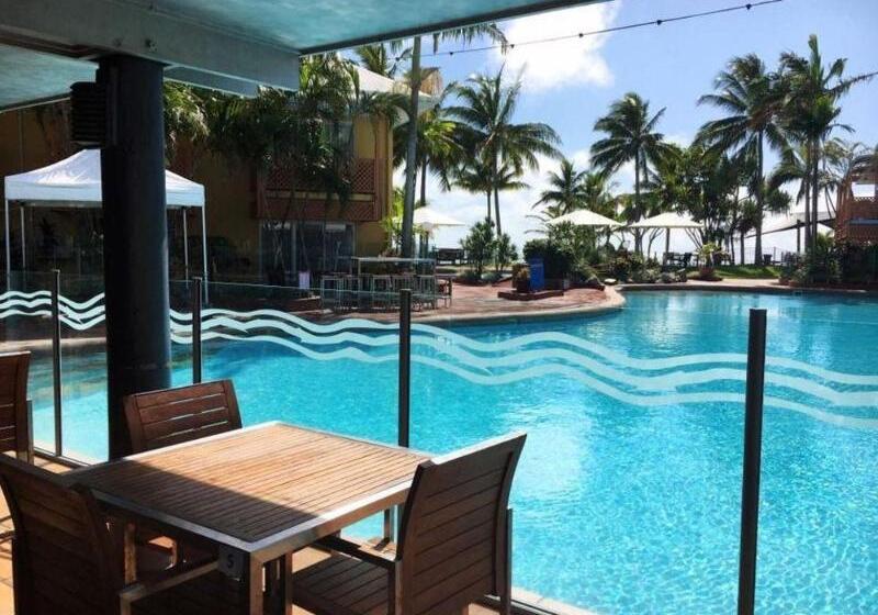 בית מלון כפרי The Resort At Dolphin Heads