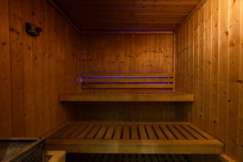 Hollywood Mirage   Excel Hotels & Resorts