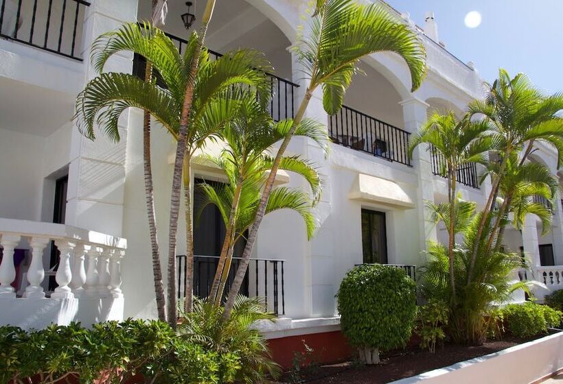 Hollywood Mirage   Excel Hotels & Resorts