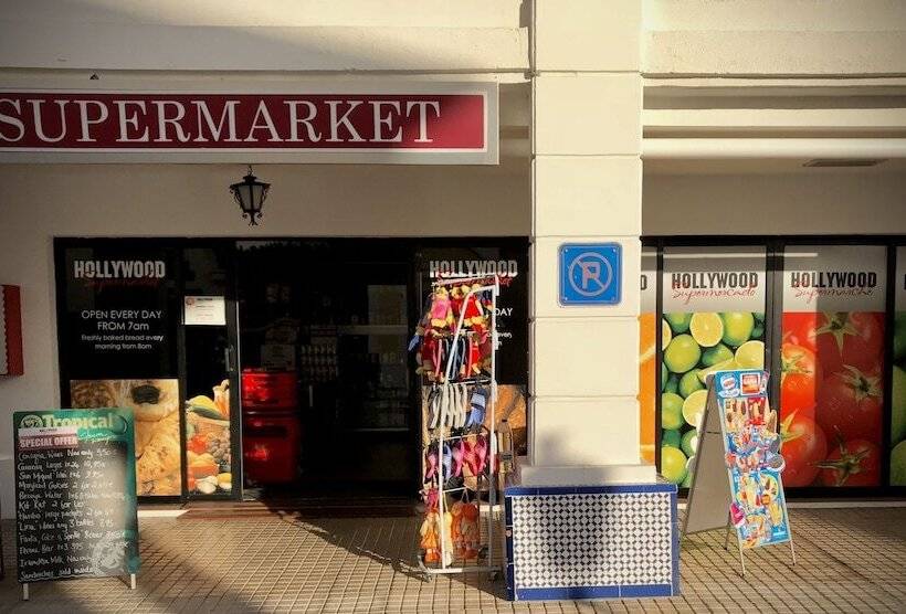 Hollywood Mirage   Excel Hotels & Resorts