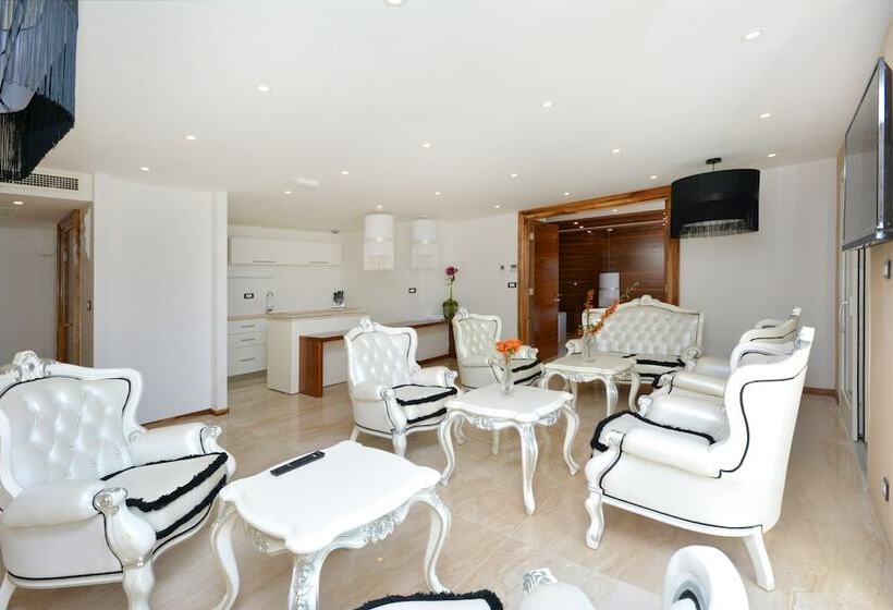 هتل View 4 You Apartments