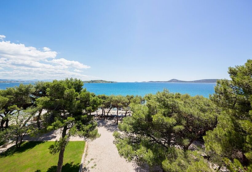 호텔 Villas Arausana & Antonina