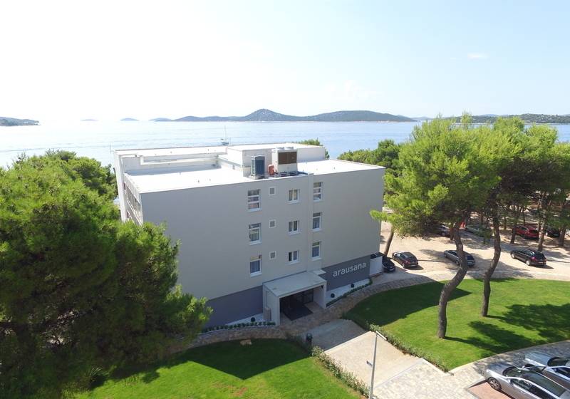 هتل Villas Arausana & Antonina