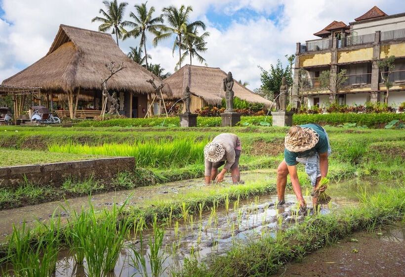 هتل Visesa Ubud Resort