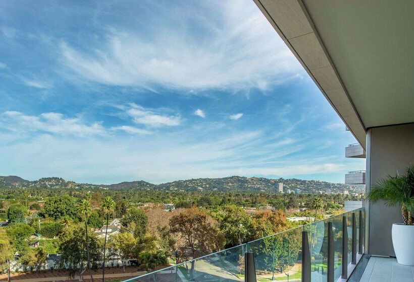 Отель Waldorf Astoria Beverly Hills