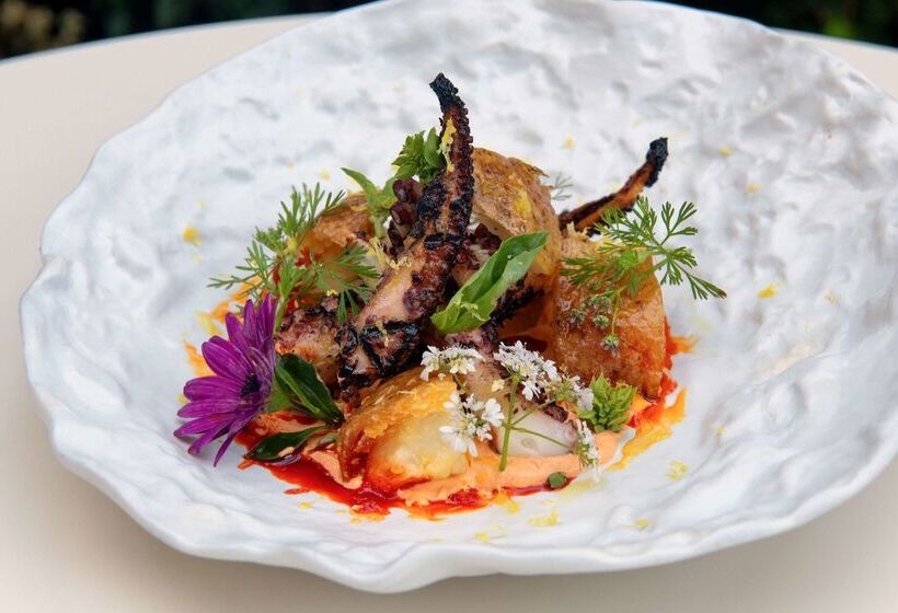 Отель Waldorf Astoria Beverly Hills