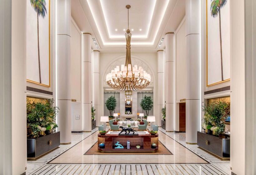 Отель Waldorf Astoria Beverly Hills