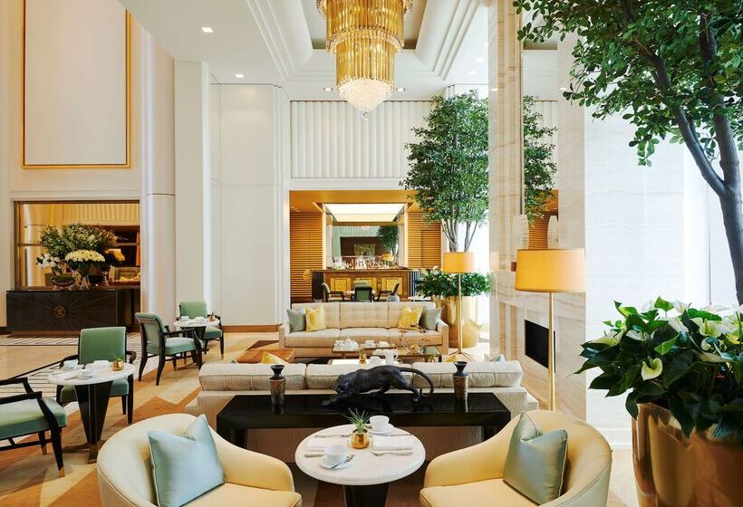 Отель Waldorf Astoria Beverly Hills