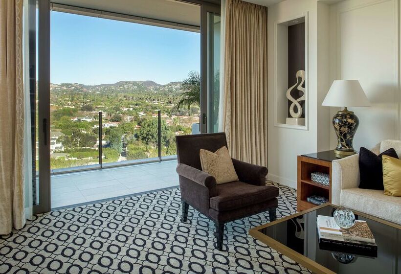 Отель Waldorf Astoria Beverly Hills