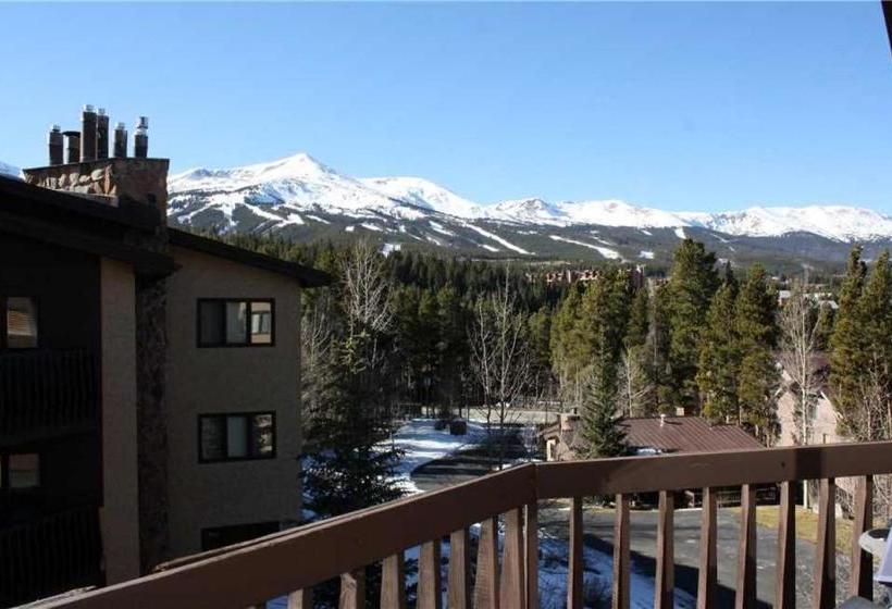 ホテル Woods Manor 101a