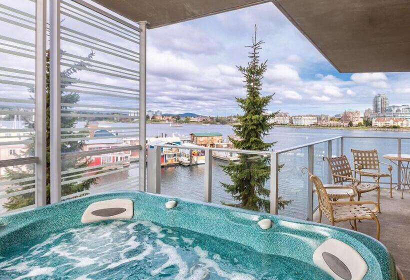 هتل Worldmark Victoria