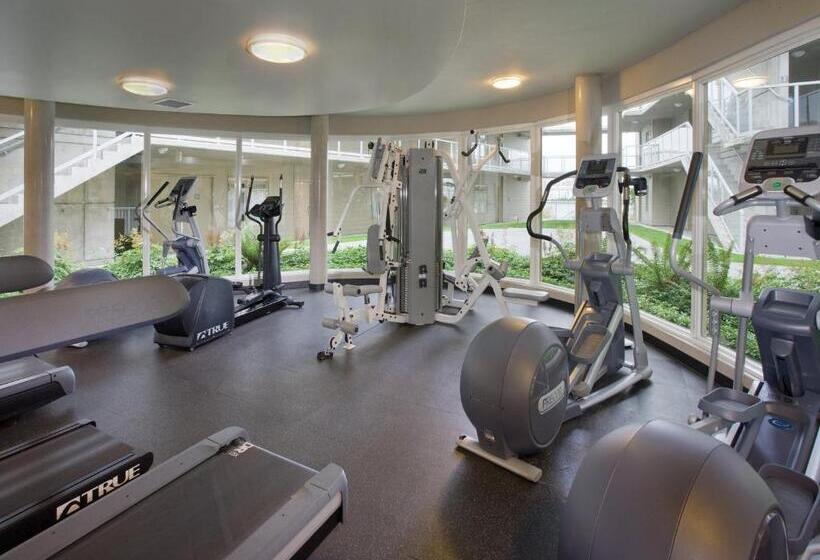 هتل Worldmark Victoria