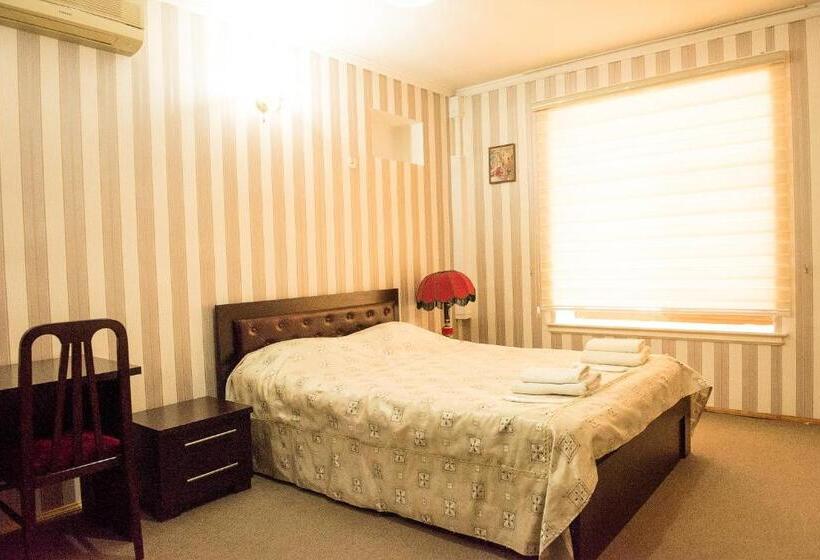 בית מלון כפרי Zarina Samarkand