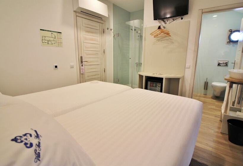 پانسیون Villa Ana Margarida