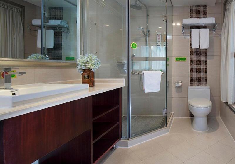 Vienna International Hotel Yangshuo West Street