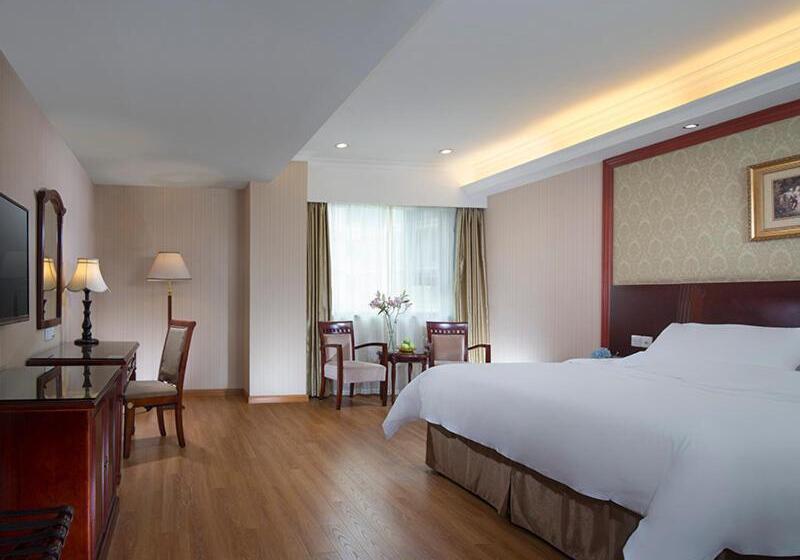 Vienna International Hotel Yangshuo West Street