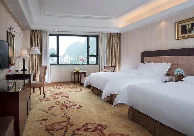 Vienna International Hotel Yangshuo West Street