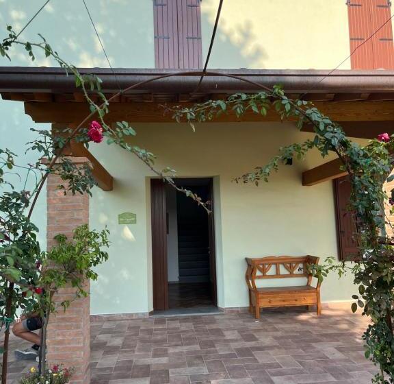 مبيت وإفطار Affittacamere San Mamante