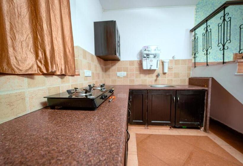 בית מלון כפרי Atulyam Villa  Anjuna