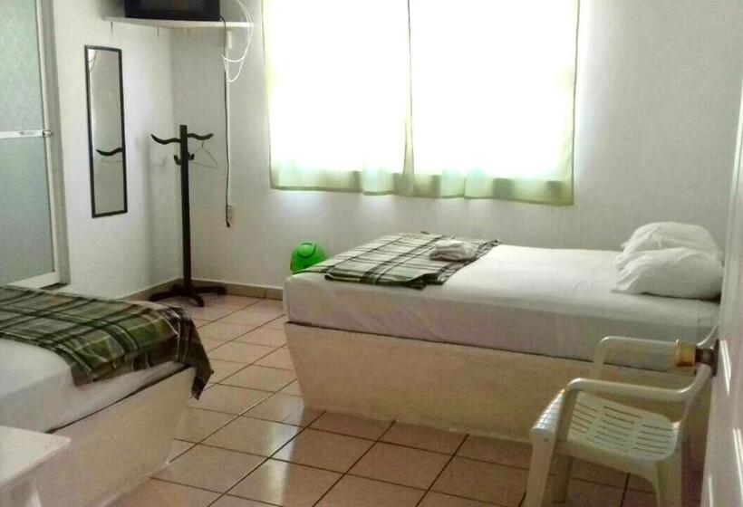 酒店 Casa Del Rey!!