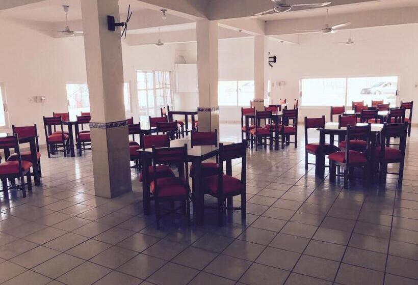 酒店 Casa Del Rey!!