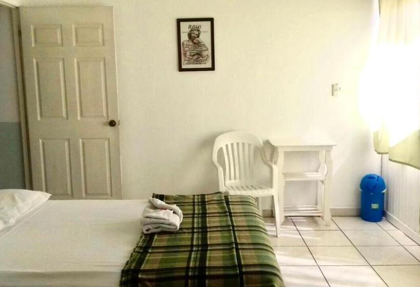 فندق Casa Del Rey!!