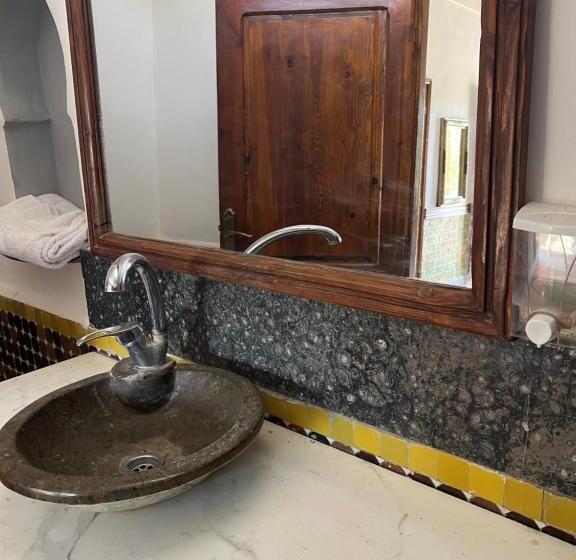 هتل La Lune Du Desert