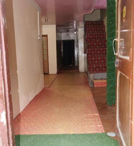 호텔 Raja Guest House Pahalgam Jammu And Kashmir India