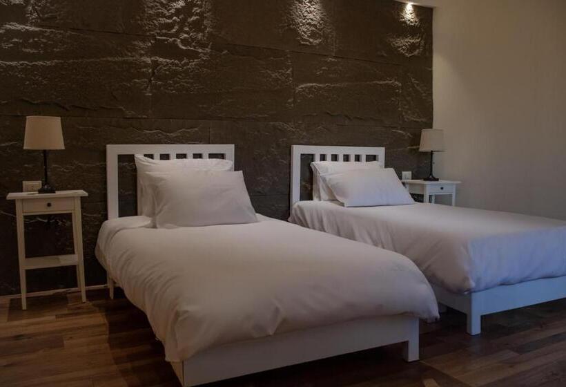 هتل Saraya Locanda