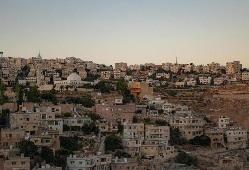 هتل Saraya Locanda