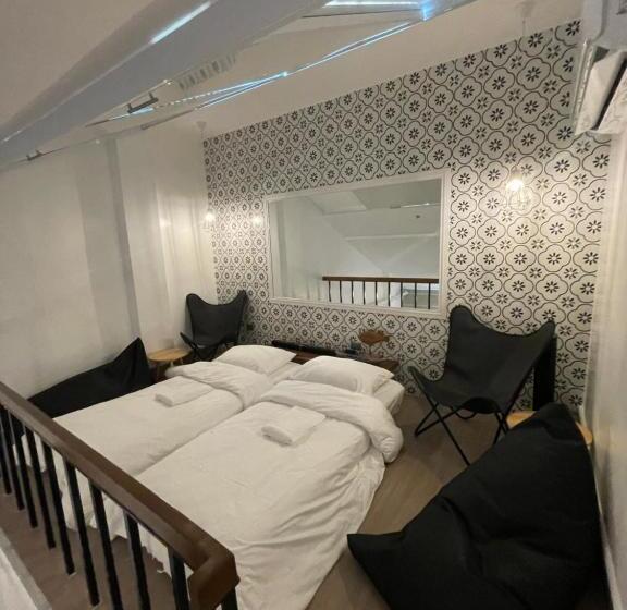 هتل Urban Glamp Resort