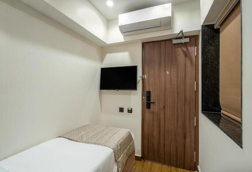 酒店 Viera Elite   Jubilee Hills