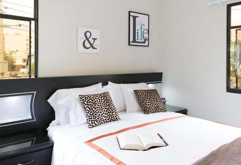 פנסיון Centric, Spacious And Petfriendly Guest House In The Best Location In Lince