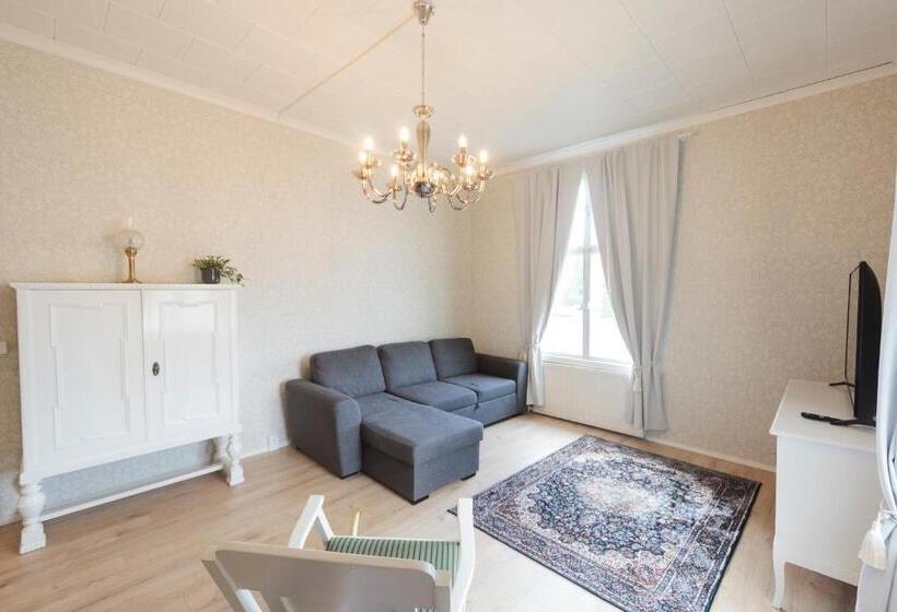 ペンション Majoitus Wanhapankki, Huoneisto B2